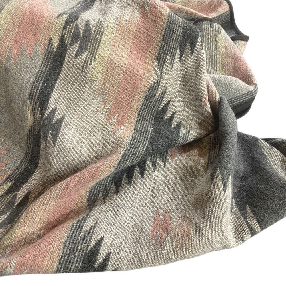 Ruth & Boaz wool blend blanket Aztec boho pink gray throw blanket - Picture 2 of 5